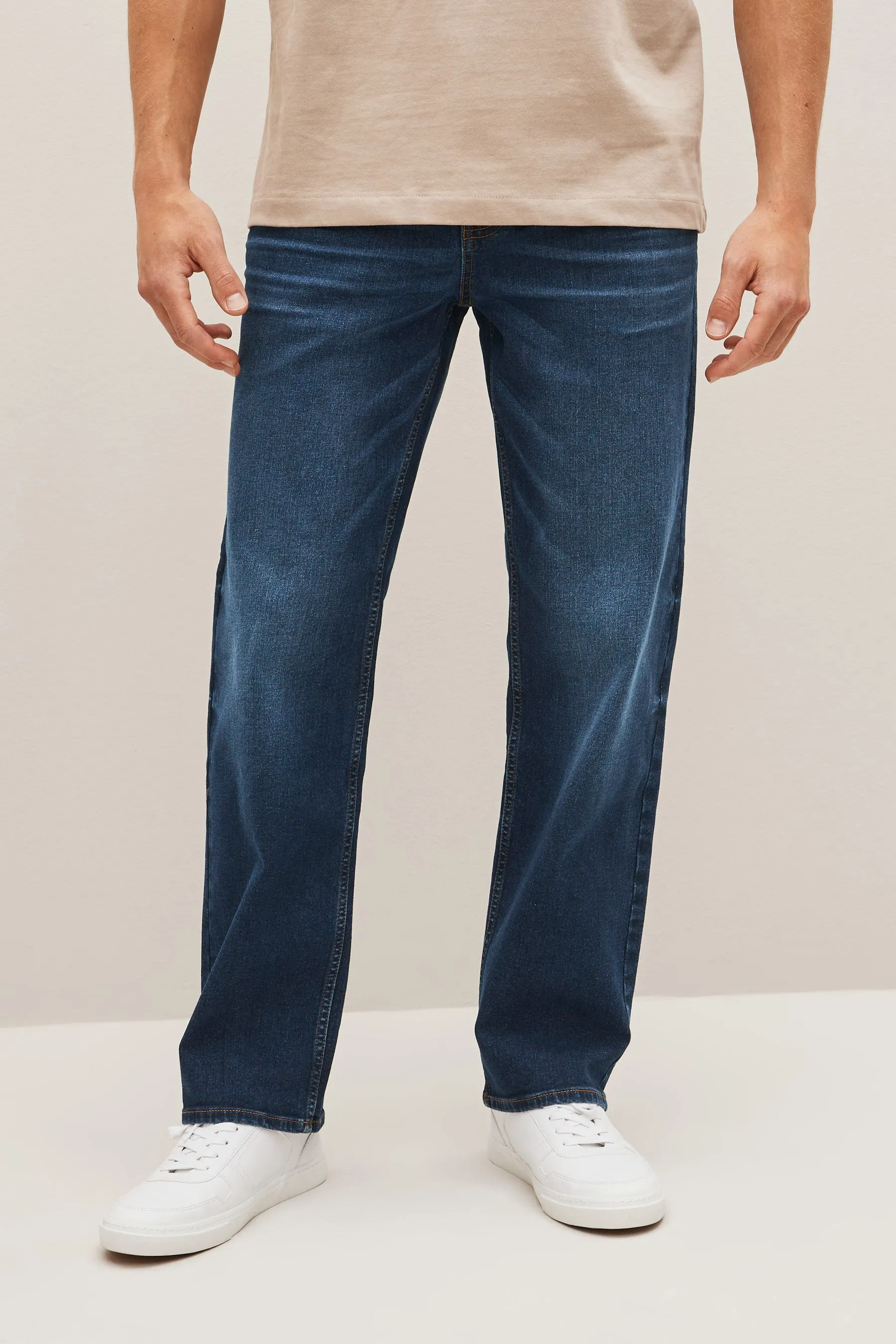 Jeans Elasticizzati Essenziali